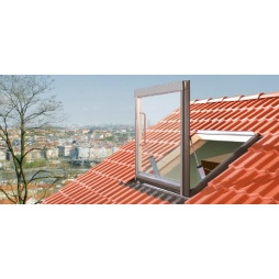 Dachowe okno oddymiające FAKRO PSP P1 94x140